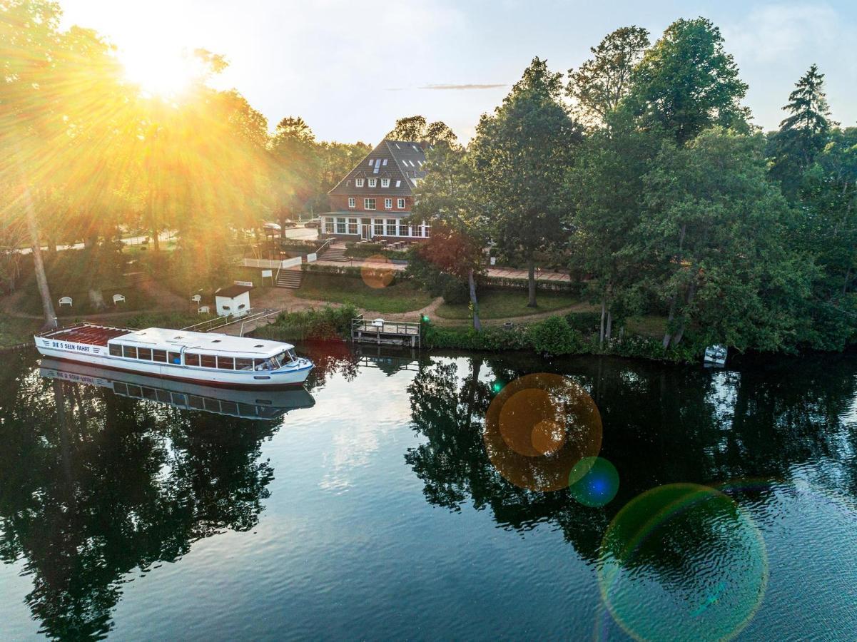 Lake House Ploen Exterior photo